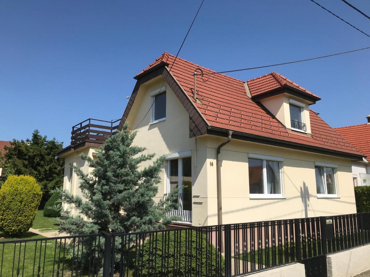Hauszeit - Zeit Fuer Dich - Zeit Am See Neufeld an der Leitha Zewnętrze zdjęcie